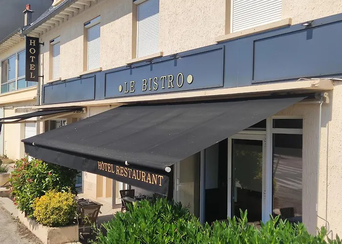 Le Bistro Отель *